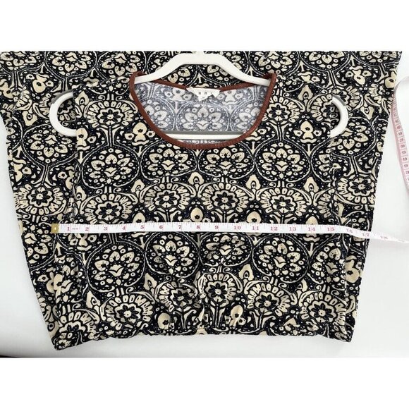 THML Sleeveless Pullover Knit Dress Size Medium Navy Faux Leather Trim - Picture 6 of 8